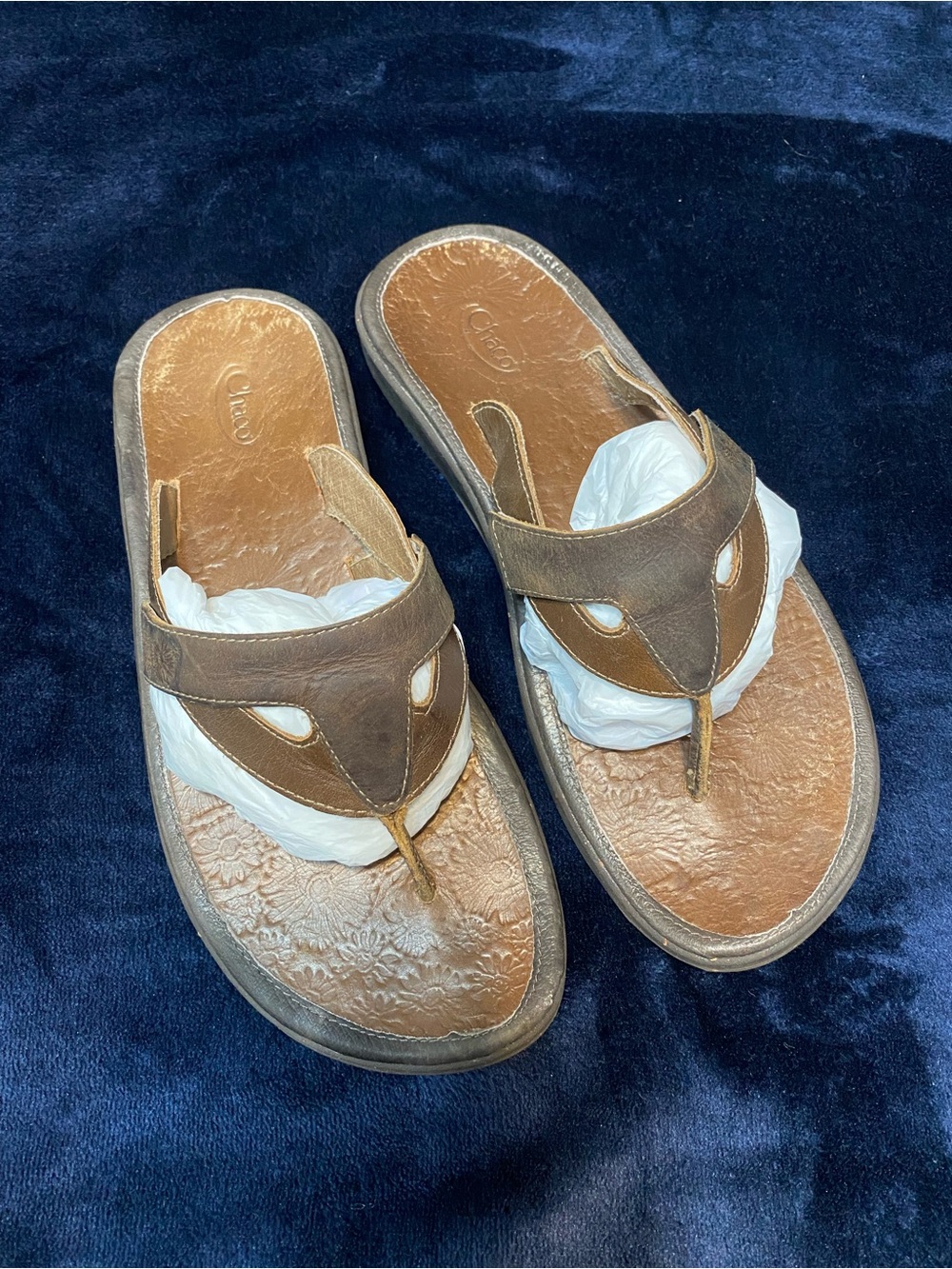 Chaco Brown Leather Thong Slip On Sandals Women’s Size 9